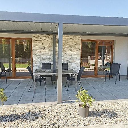 Ubytování U Vrbičky - blízko Prahy Unhošť Exterior foto