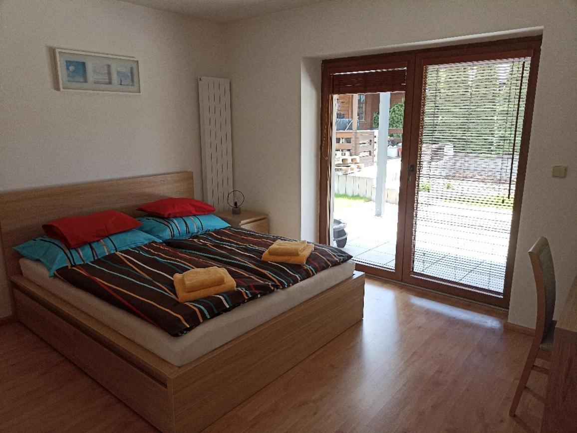 Ubytování U Vrbičky - blízko Prahy Unhošť Exterior foto